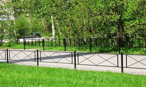 Ограждения и парковые элементы